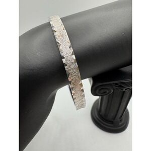 Vintage Trifari Silver Tone Textured Bangle Bracelet - 8"
